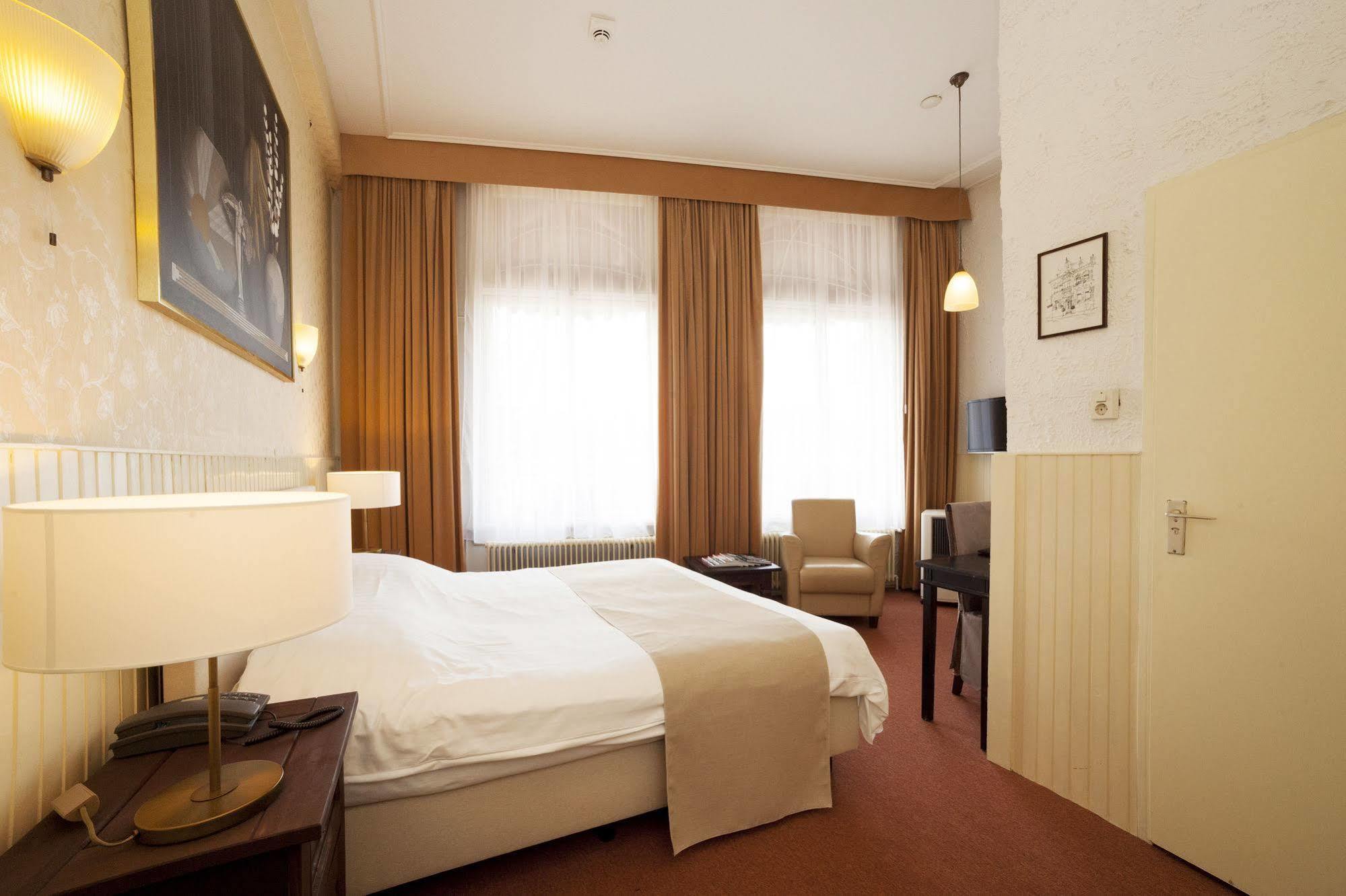 Hotel Ντόρντρεχτ Εξωτερικό φωτογραφία